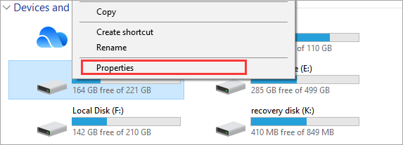 wybierz właściwości dysku