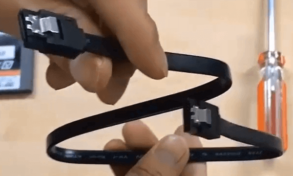 przełącz kabel sata